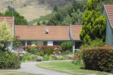 Photo of property in 1/2 Truro Street, Sumner, Christchurch, 8081