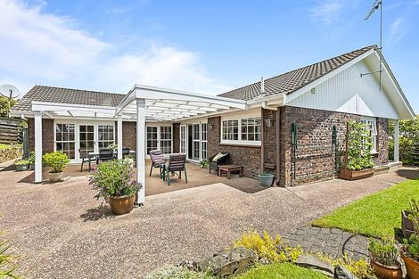 Photo of property in 71 Merriefield Avenue, Forrest Hill, Auckland, 0620