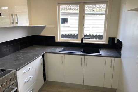 Photo of property in 24 Holland Street, Pukekohe, 2120