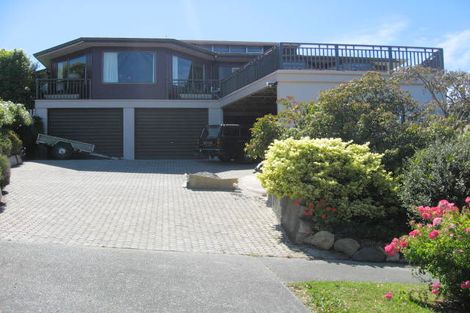 Photo of property in 1 Ranui Place, Feilding, 4702