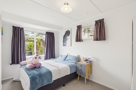 Photo of property in 22 Gray Avenue, Paraparaumu Beach, Paraparaumu, 5032