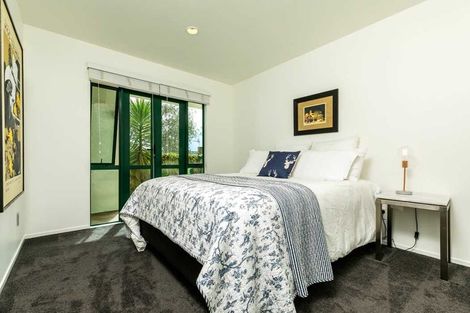 Photo of property in 33a Galaxy Drive, Mairangi Bay, Auckland, 0630