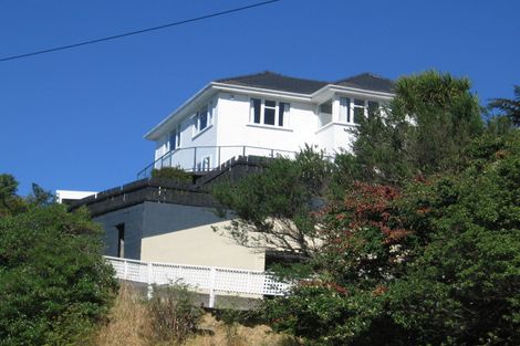 Photo of property in 1 Farm Road, Northland, Wellington, 6012