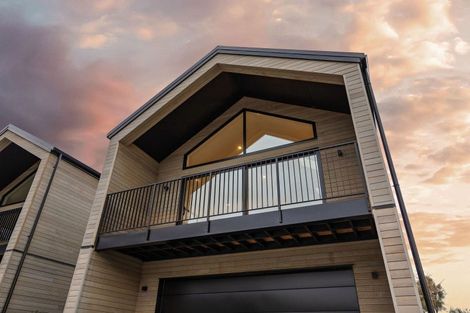 Photo of property in 45b Mcadam Drive, Jacks Point, Queenstown, 9371