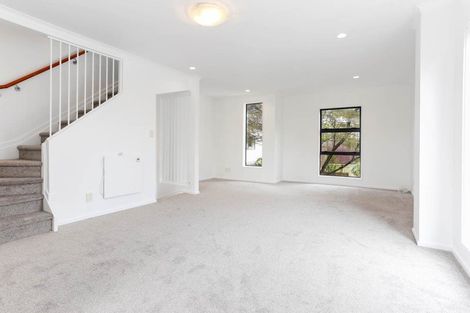 Photo of property in 13 Barnea Circle, Glen Eden, Auckland, 0602