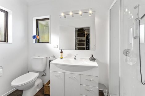 Photo of property in 1 Waiuta Street, Titahi Bay, Porirua, 5022