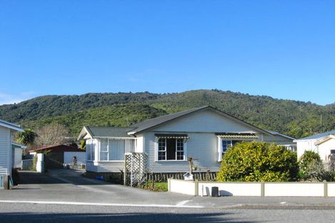 Photo of property in 9 Marsden Road, Greymouth, 7805