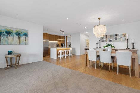 Photo of property in 101/585 Beach Road, Rothesay Bay, Auckland, 0630