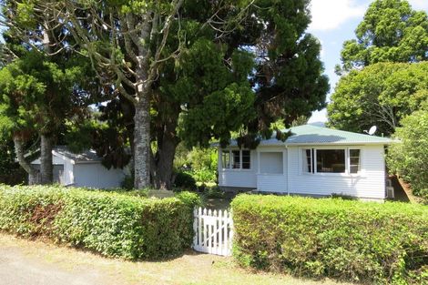 Photo of property in 900 Hauraki Road, Coromandel, 3506