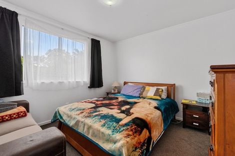 Photo of property in 1/29 Ludlow Terrace, Totara Vale, Auckland, 0627