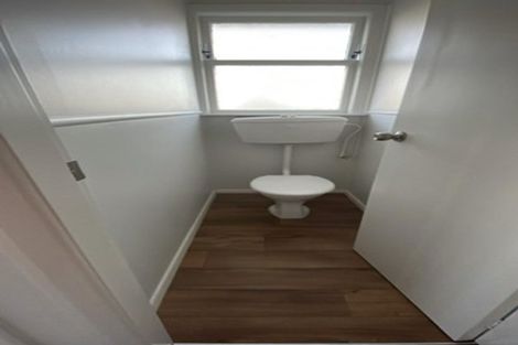 Photo of property in 15 Rangiora Crescent, Wairakei, Taupo, 3332