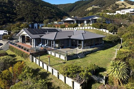 Photo of property in 18 Springlea Heights, Atawhai, Nelson, 7010