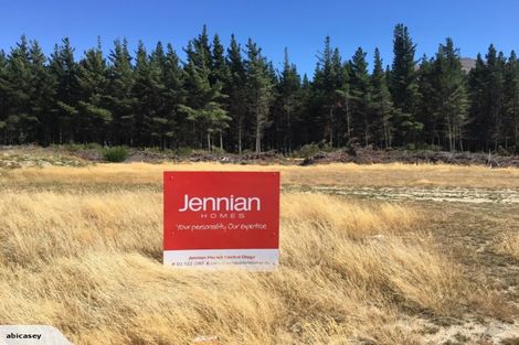 Photo of property in 18 Isthmus Place, Lake Hawea, 9382