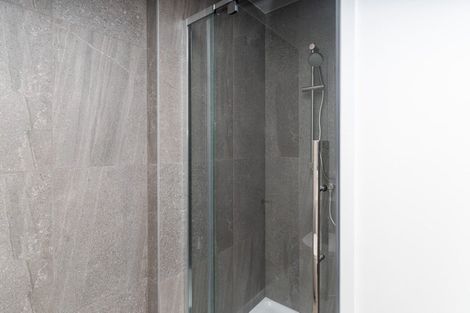 Photo of property in 4/56 Salisbury Road, Birkdale, Auckland, 0626