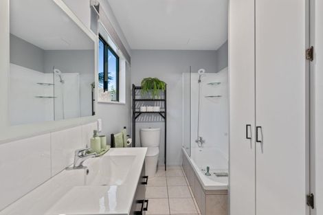 Photo of property in 90 Moana View Road, Waikawa, Picton, 7220