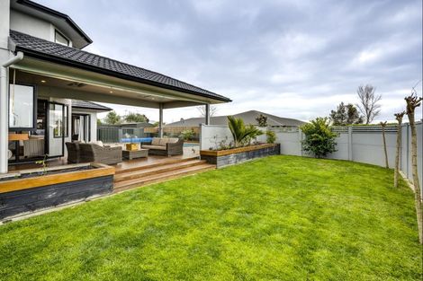 Photo of property in 2 The Croft, Havelock North, 4130