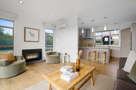 Photo of property in 5 Cooper Crescent, Cambridge, 3434