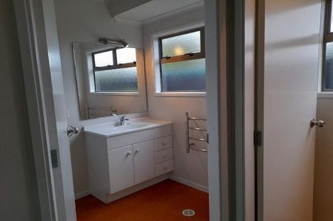 Photo of property in 2/64 Logan Avenue, Wharewaka, Taupo, 3330