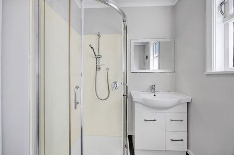 Photo of property in 46 Hussey Street, Waverley, 4510