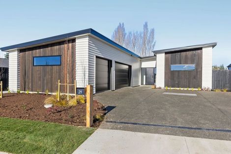 Photo of property in 21 Kelly Street, Rangiora, 7400