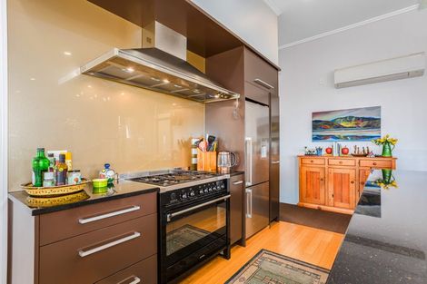 Photo of property in 69 Panorama Drive, Paraparaumu, 5032