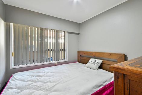 Photo of property in 1/2 Huia Road, Papatoetoe, Auckland, 2025