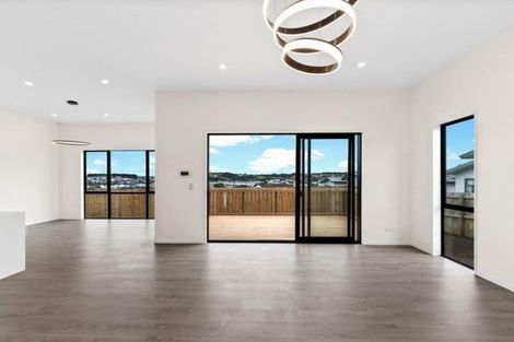 Photo of property in 4 Ta Moko Drive, Gulf Harbour, Whangaparaoa, 0930