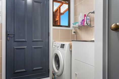 Photo of property in 8 Tawhara Place, Edgecumbe, 3120