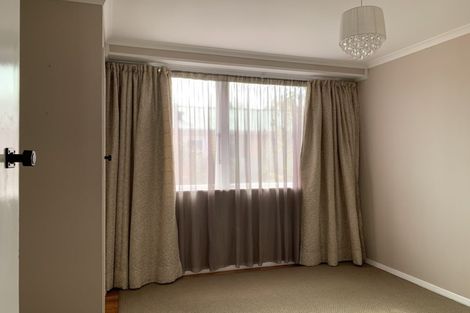 Photo of property in 69 Te Rangitautahanga Road, Turangi, 3334