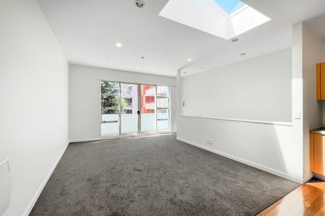 Photo of property in 22/30 Hanson Street, Mount Cook, Wellington, 6021