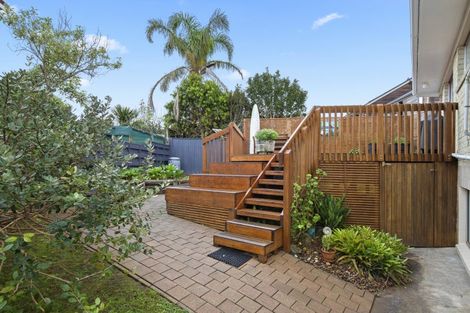 Photo of property in 3 Camwell Close, Bucklands Beach, Auckland, 2012