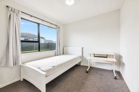 Photo of property in 213 Mahia Road, Wattle Downs, Auckland, 2103