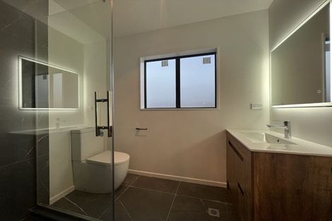 Photo of property in 3a Penfold Place, Henderson, Auckland, 0610