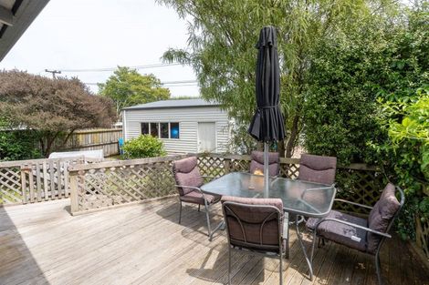 Photo of property in 1a Mahana Road, St Andrews, Hamilton, 3200