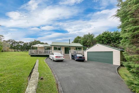 Photo of property in 355 Ridge Road, Paremoremo, Albany, 0793