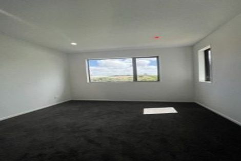Photo of property in 28d Greenmeadows Avenue, Manurewa East, Auckland, 2102