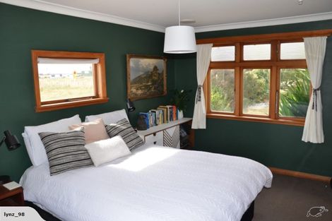 Photo of property in 30 Rongotea Road, Rongotea, Palmerston North, 4476