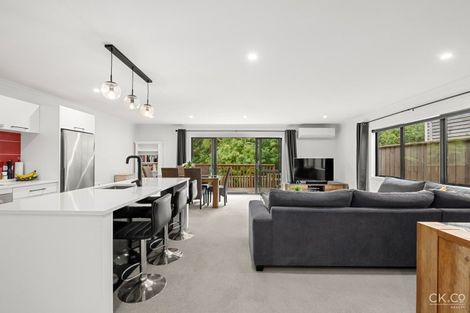 Photo of property in 125 Manuka Street, Stokes Valley, Lower Hutt, 5019