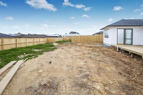 Photo of property in 25 Jelas Drive, Riverhead, 0820