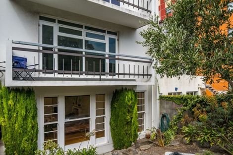 Photo of property in 115 Molesworth Street, Thorndon, Wellington, 6011