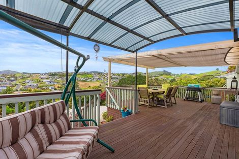Photo of property in 26 Highcroft Place, Welcome Bay, Tauranga, 3112