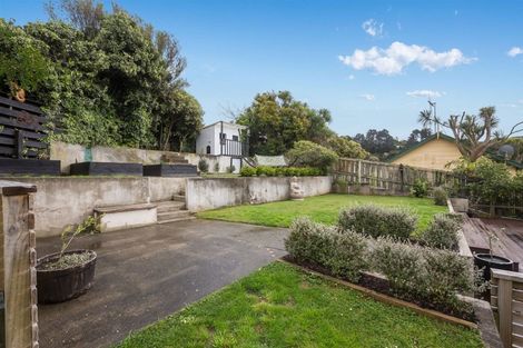 Photo of property in 5 Woolwich Close, Whitby, Porirua, 5024