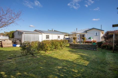 Photo of property in 69 Gordon Street, Dannevirke, 4930