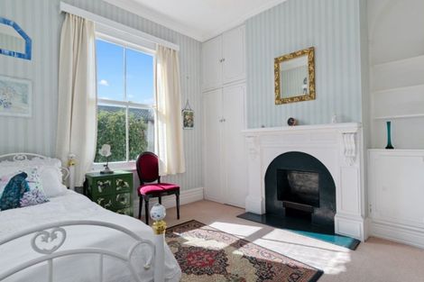 Photo of property in 90 Edgecumbe Road, Tauranga, 3110