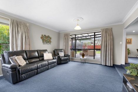 Photo of property in 161 Royal Park Drive, Parklands, Christchurch, 8083