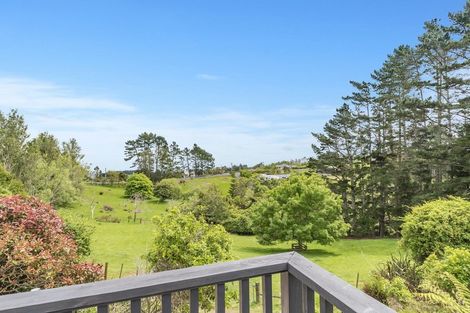 Photo of property in 822 Ponga Road, Opaheke, Papakura, 2584