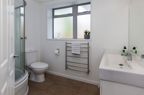 Photo of property in 20 Straven Road, Riccarton, Christchurch, 8011