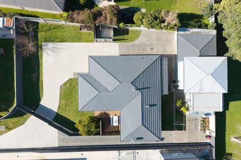 Photo of property in 49 Meeanee Road, Taradale, Napier, 4112