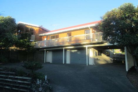 Photo of property in 14 William Hadlow Place, Hatfields Beach, Orewa, 0931