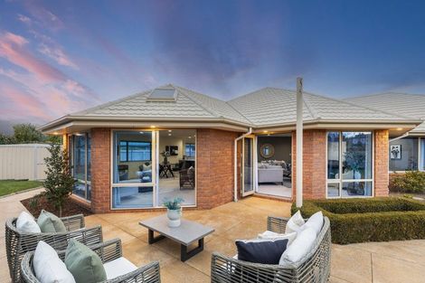 Photo of property in 1 Becmead Drive, Harewood, Christchurch, 8051